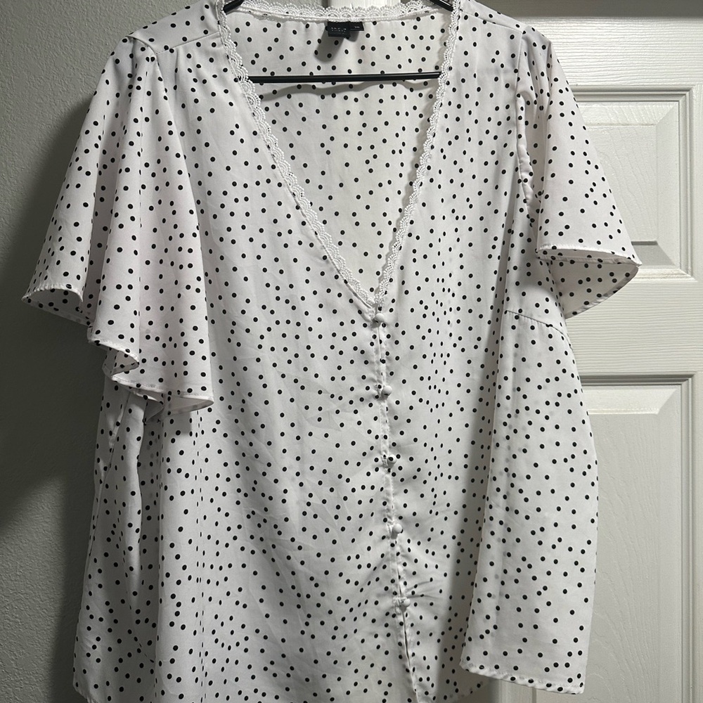 SHEIN White Top with Black Polka Dots
